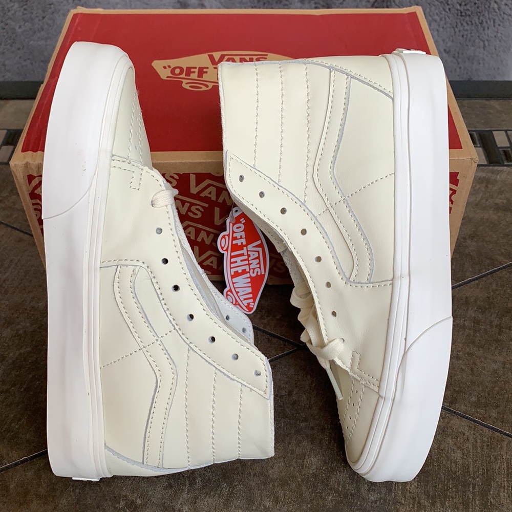 VANS SK8-HI TAPERED SOFT LEATHER MARSHMALLOW WMNS - Picture 9 of 16